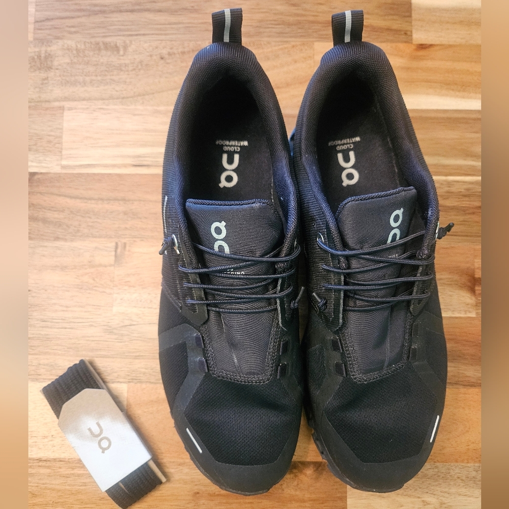 On Running Cloud 5 Waterproof Shoe
